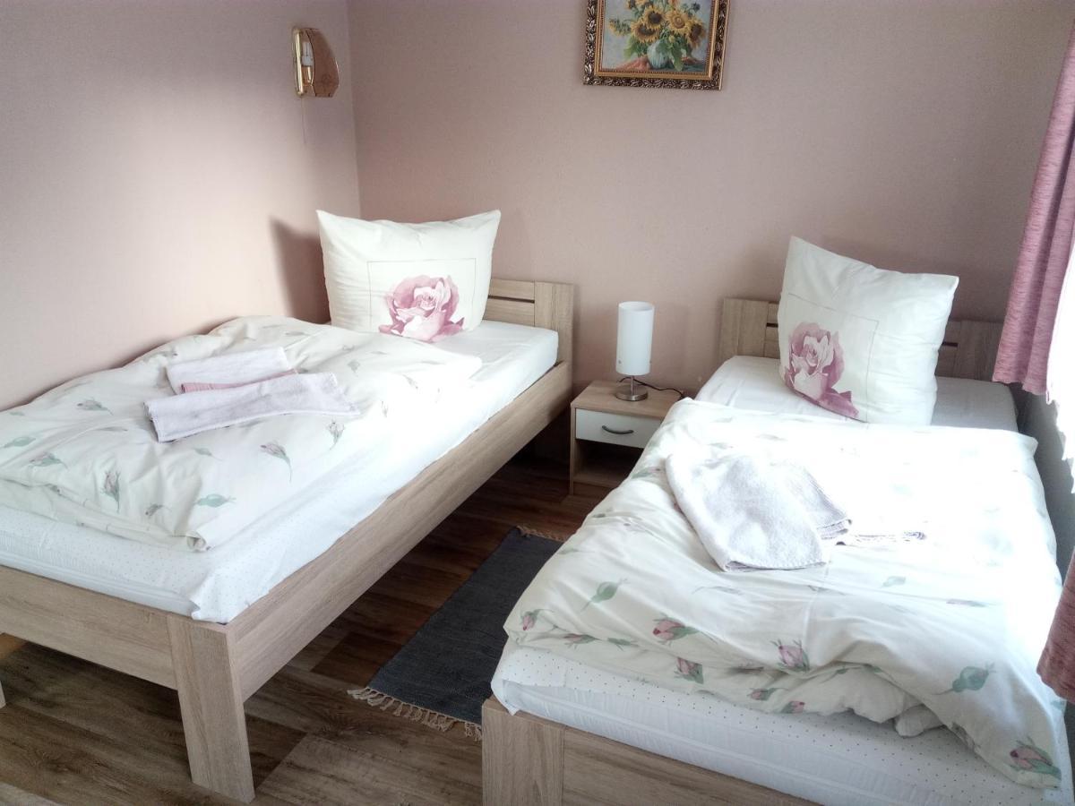 Am Muehlteich Hotell Taltitz Exteriör bild